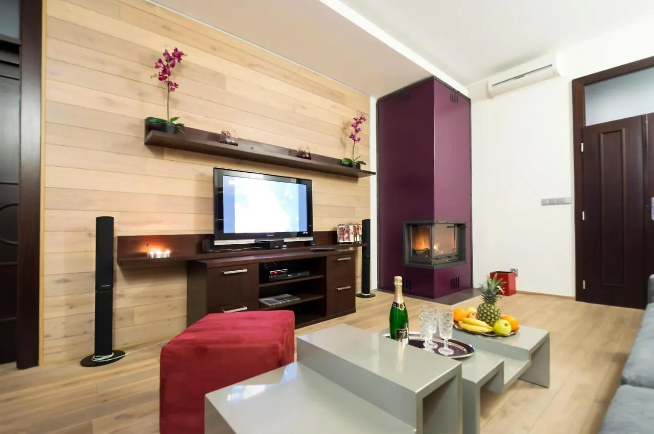 Luxury Apartments Pricna Prag 0*,